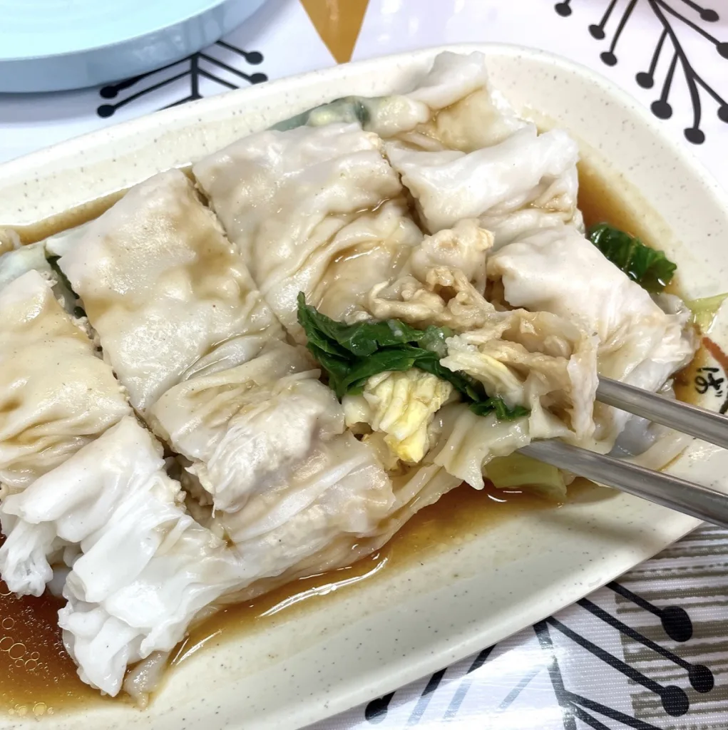 雞肉蛋腸粉