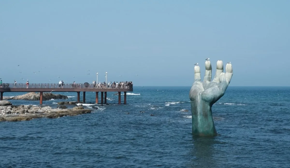 韓國浦項景點｜相生之手 海面上的大手手。虎尾岬迎日廣場。