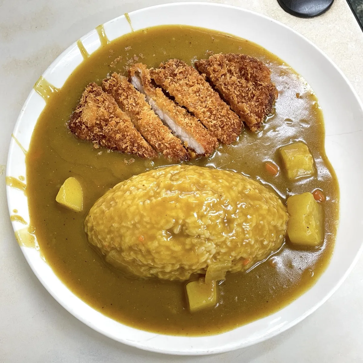 微食記 台北市府站｜ 春源祥30巷咖哩飯 信義區難得的平價小確幸