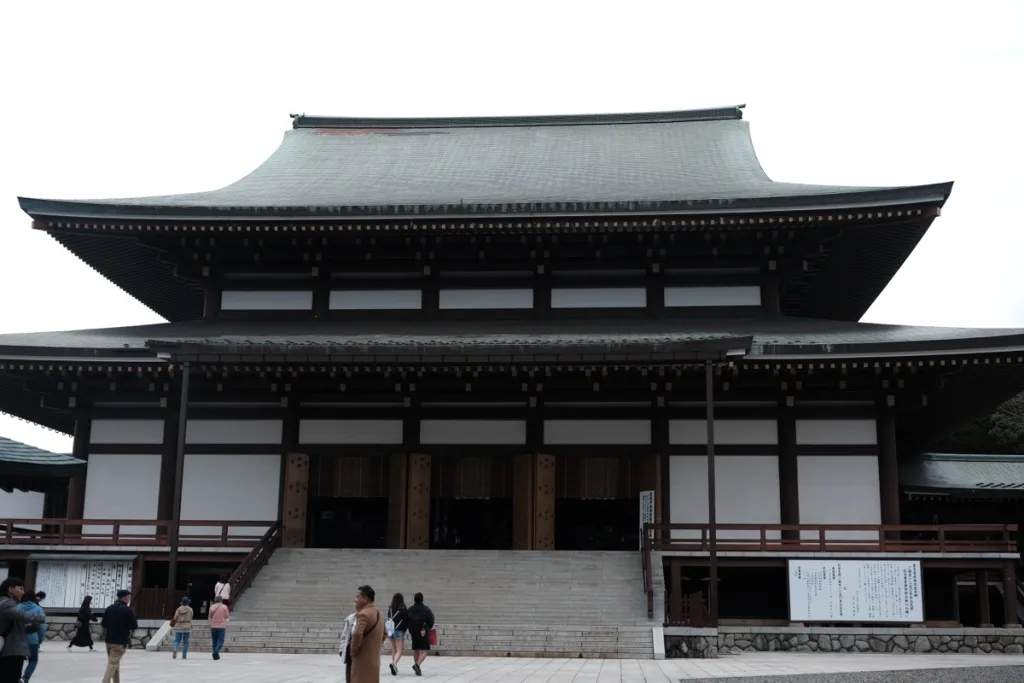 成田山新勝寺大本堂