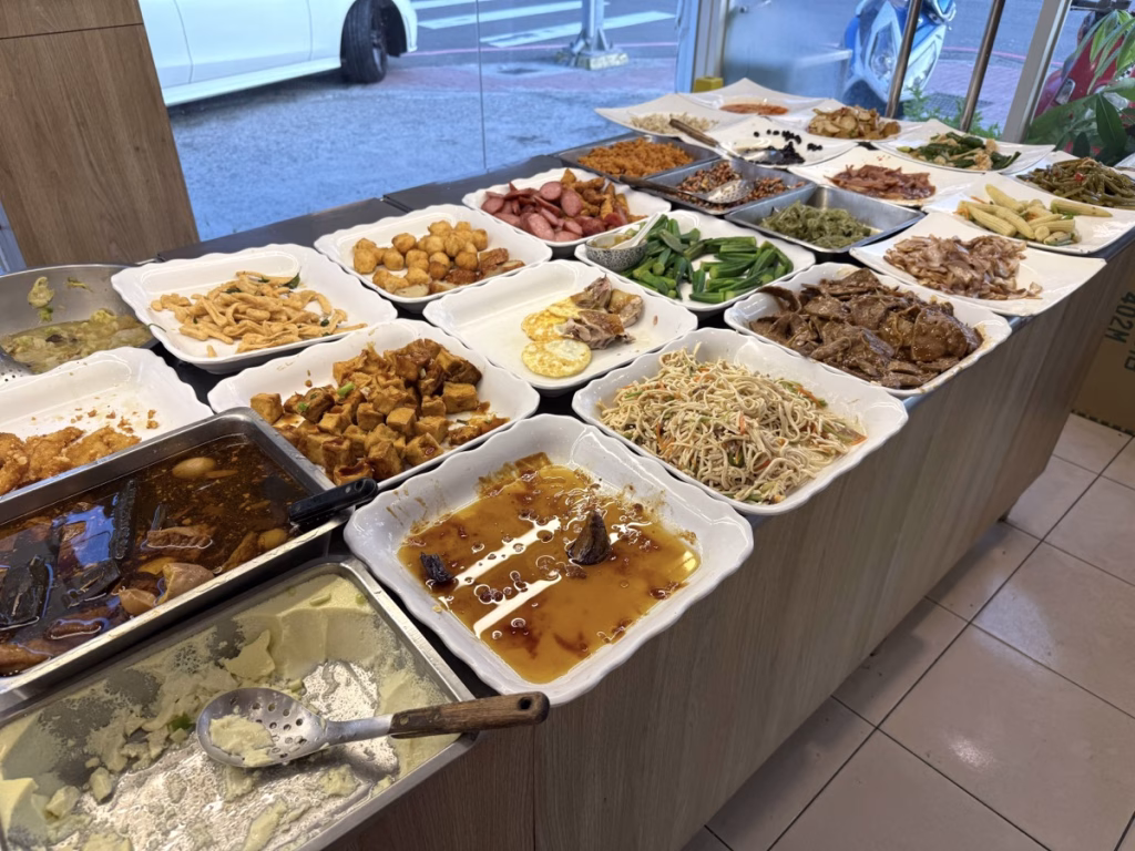 竹北美角自助餐 菜色